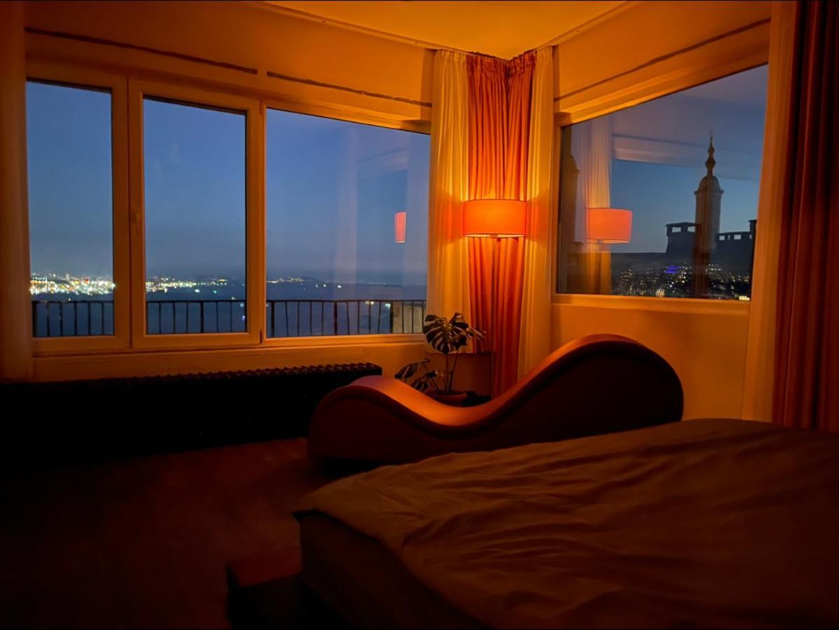 Appartamento Art Loft , 270* Full Sea View In Cihangir Provincia di Provincia di Istanbul Esterno foto